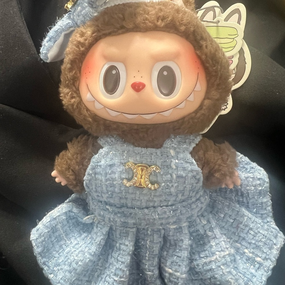 Labubu RARE-Chestnut Cocoa with outfit